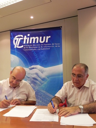 TIMUR y el COITIMUR firman un acuerdo de colaboración que permitirá promover proyectos de investigación, estudios, análisis o similares y de formación en﻿ el ámbito de la industria, la innovación, la tecnología y la empresa.